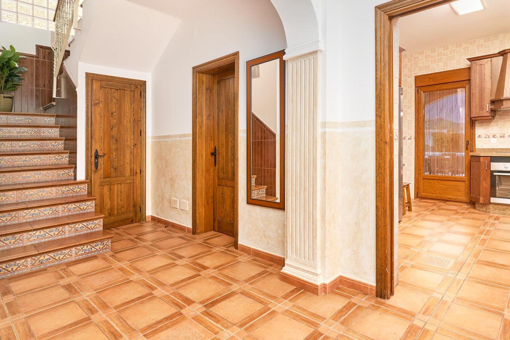 Villa Javier En Sayalonga Ngoại thất bức ảnh