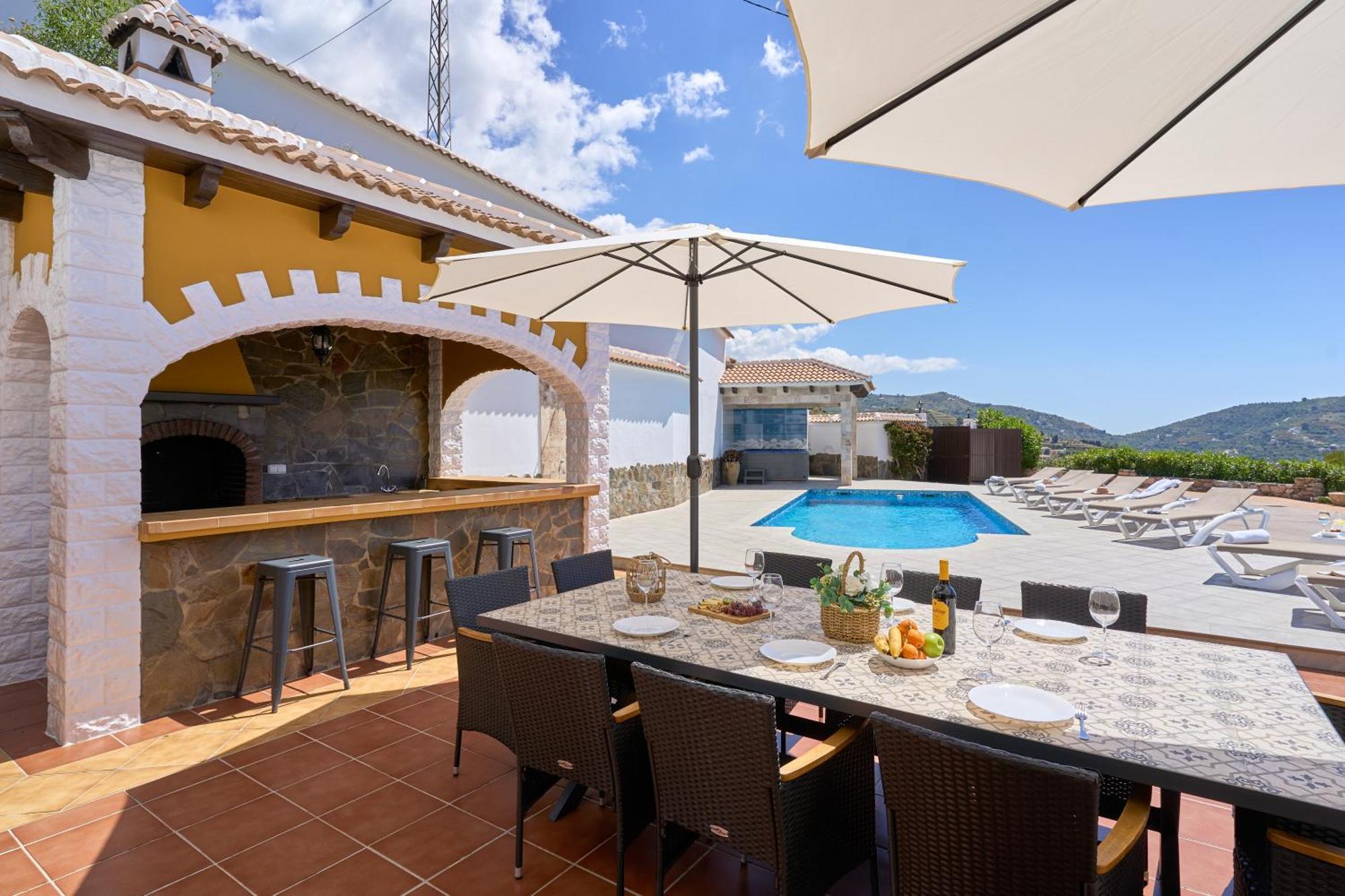 Villa Javier En Sayalonga Ngoại thất bức ảnh